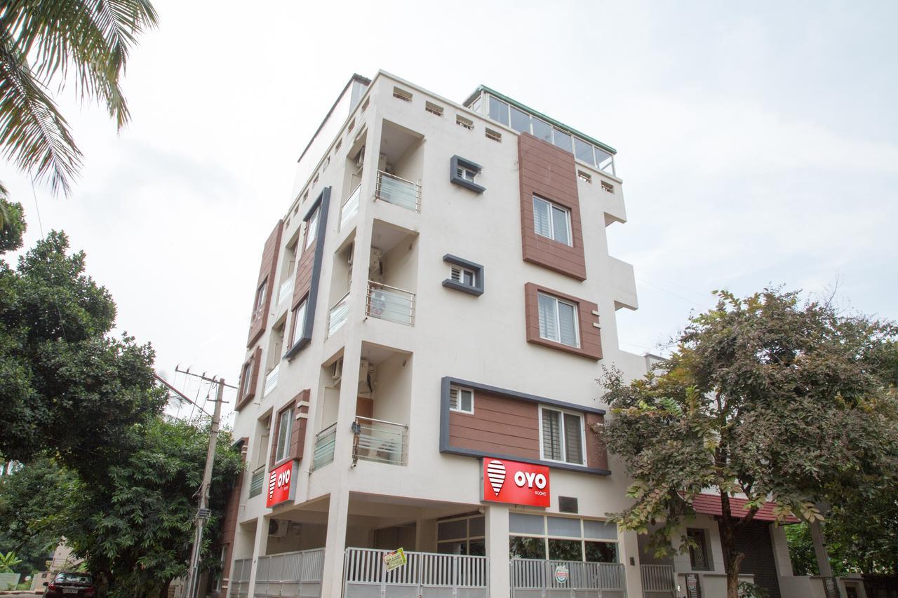 Oyo 9702 Hebbal Hotel Bangalore Eksteriør billede