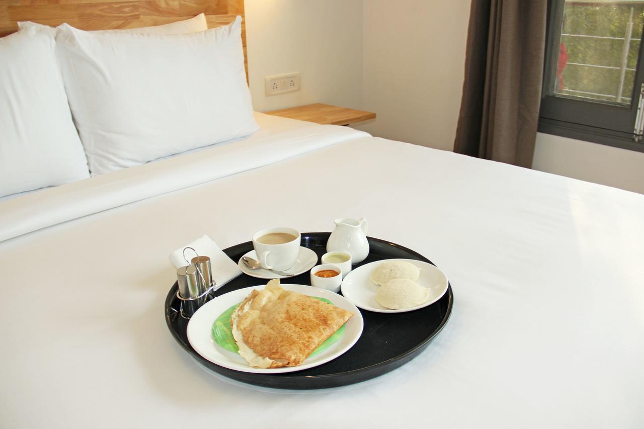 Oyo 9702 Hebbal Hotel Bangalore Eksteriør billede